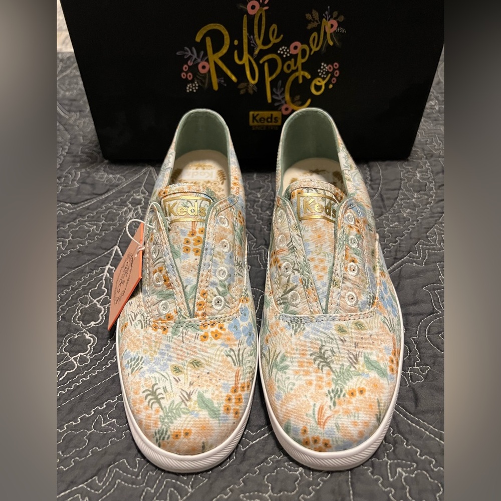 NEW IN BOX - chillax RPC Meadow Pink Rifle Paper + Keds Women’s 8.5